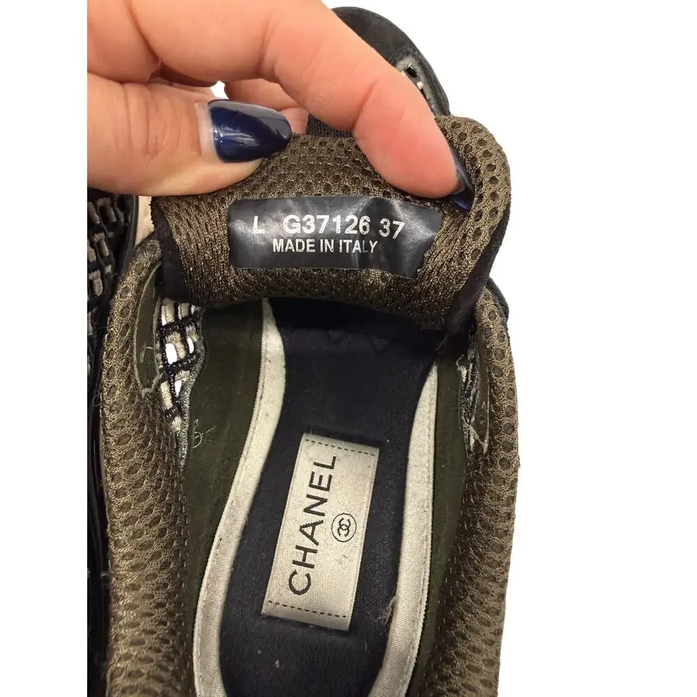 Chanel Interlocking CC Logo Trail Trainer Sneakers Black White Women's Size 37